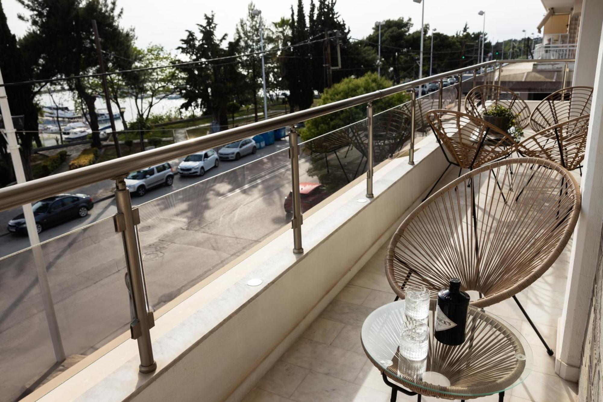 Champagne Sea View Apartment By Binobi! Thessaloniki Exterior photo